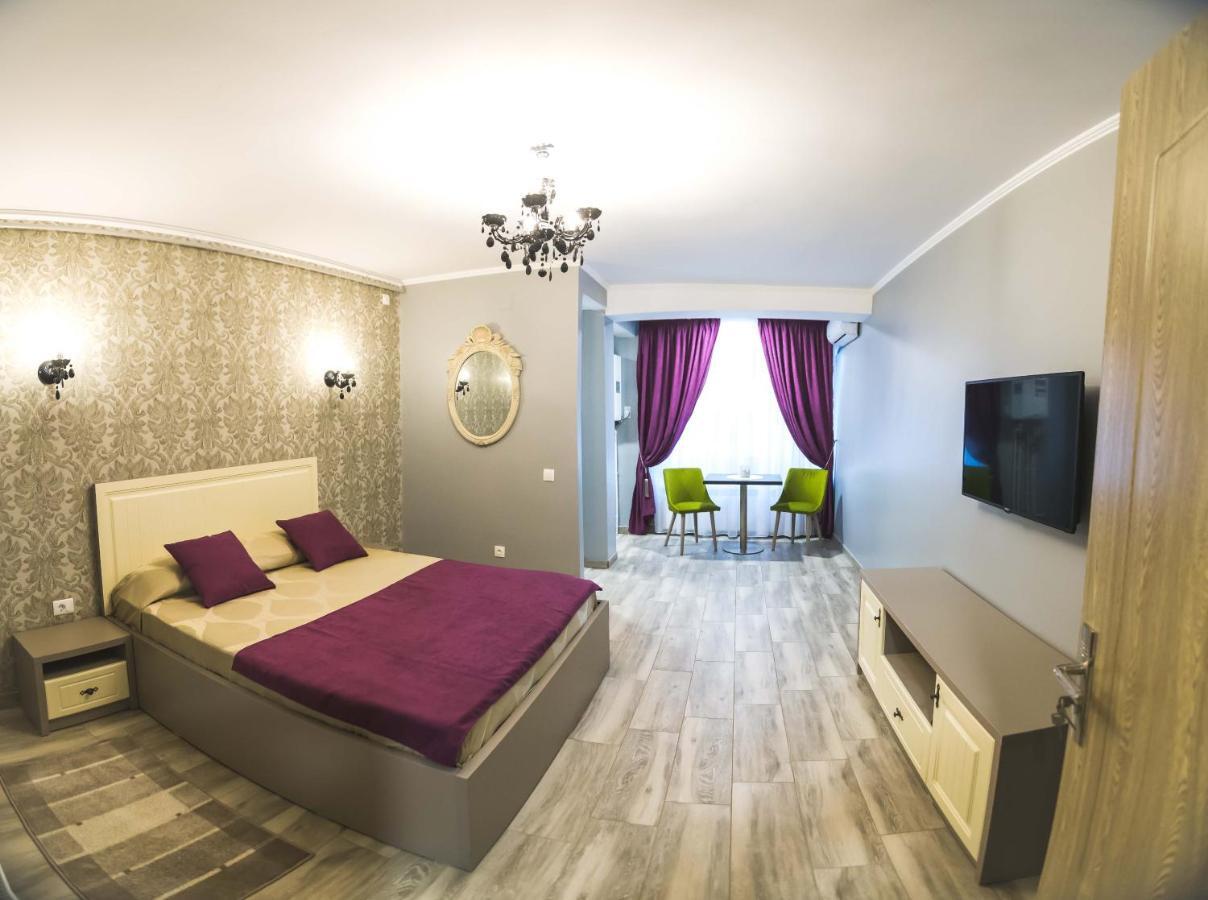 Holiday Apartments Галац Екстер'єр фото